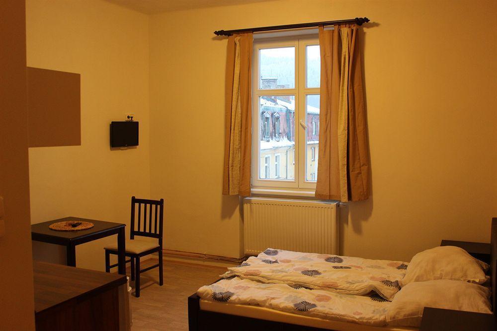 Hostel Foster Marianske Lazne Exterior photo